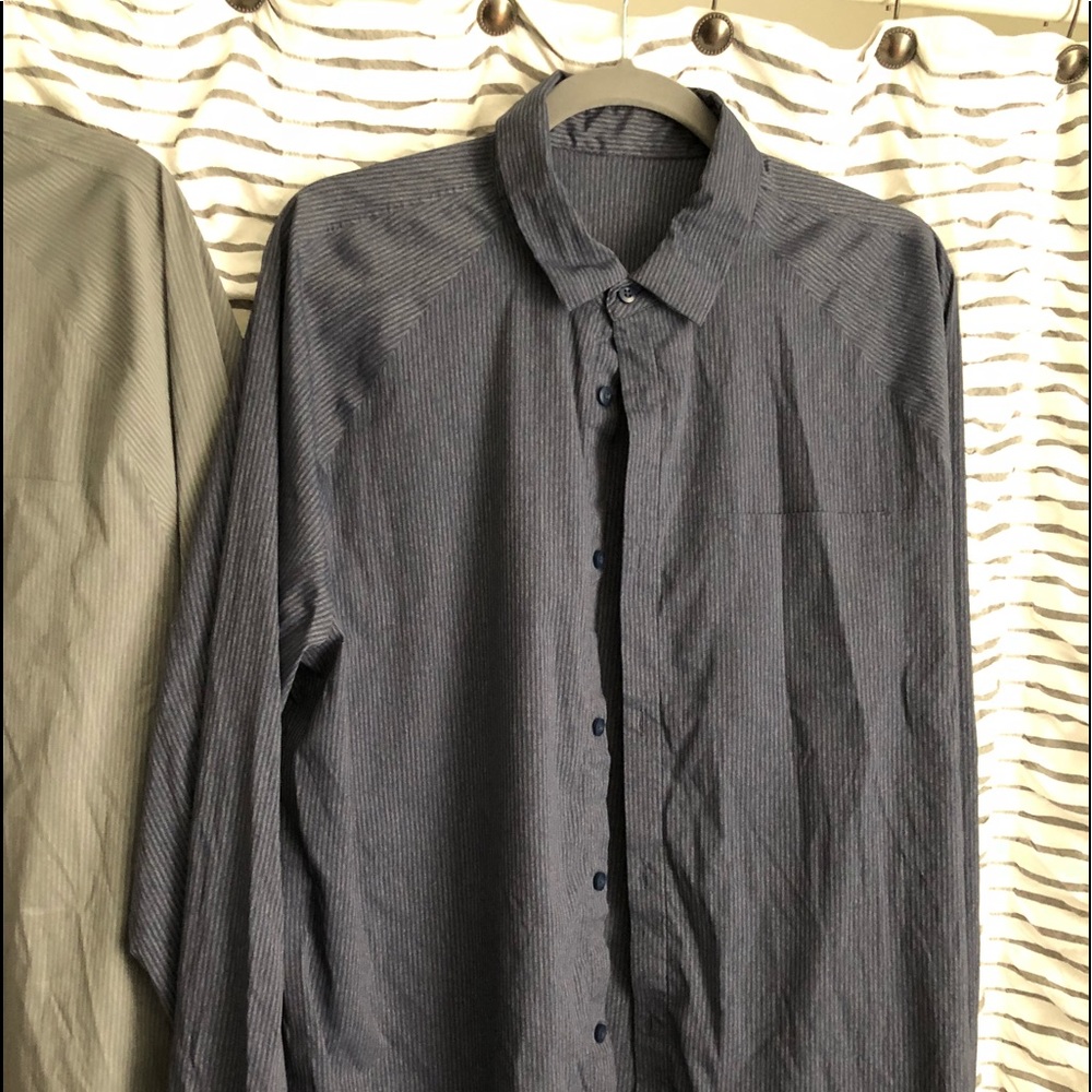 1 long sleeve TAN Lululemon